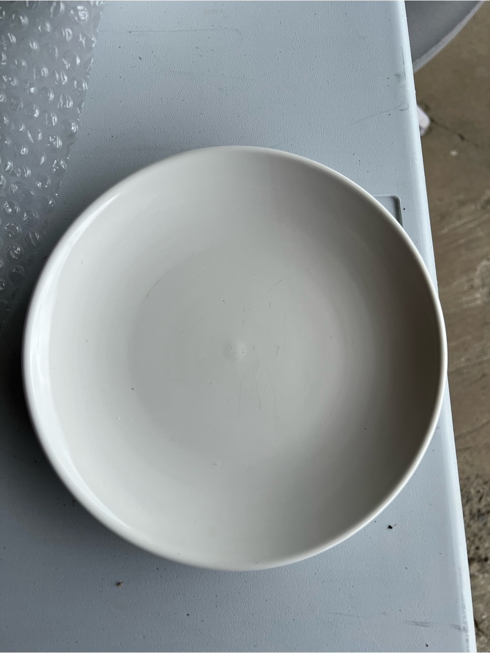 Simple White Ceramic plate